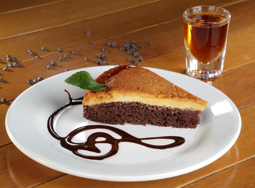 Brasileirissimo's tweet photo. Con nuestro menú de postres, lo único imposible será resistirte. https://t.co/k26fYiLPEq