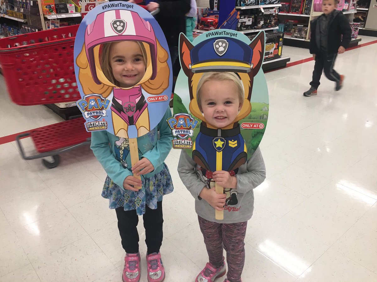 walkr4731's tweet photo. T0990 #PAWatTarget trick or treaters https://t.co/FJhLWTU6bp