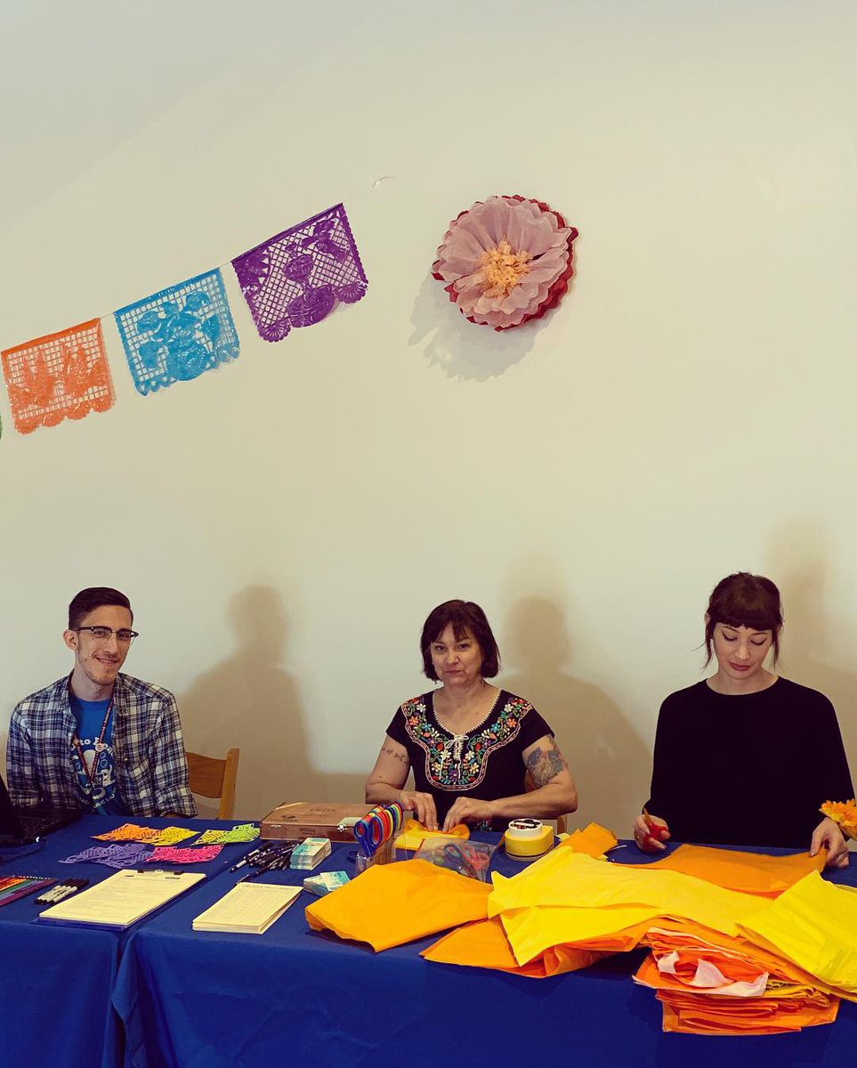 DJZibaZ's tweet image. I’m #DJZibaZ at #MOLAA today set-up next to the #LBCityLibrary table for #DayoftheDead #díademuertos! Come by, going until 5pm, free! 💀💐