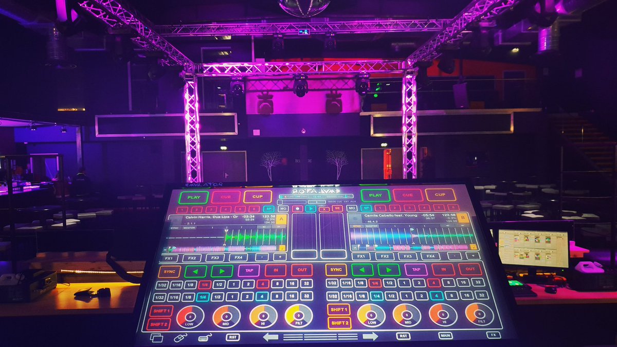 SylvainDiems's tweet photo. Soundcheck done ✔
Tonight : Privilège Club Montauban !
#DJ #DJLife #Privilège #Montauban #PicOfTheDay #Mix #Djing #CarpeDiems #SylvainDiems #Podcast #Djing #Stage #Itunes #HouseMusic #DeepHouse #ElectronicDanceMusic #EDMLife #Trap #Festival #Screen #ScreenboxTour #Screenbox https://t.co/1V1zFk7i8z