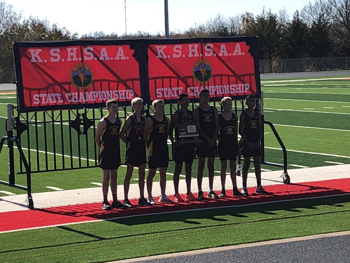 Centre_Cougars's tweet photo. Way to go SC Boys!! With 86 points they are 2nd in the STATE!! #GoTrojans #StateCC
Isaiah - 5th
Spencer - 17th
Jarreth - 24th
55 Colton - 55th
58 Ryan - 58th
Uziel - 62nd
Trey - 71st https://t.co/0NH8cbqzvY