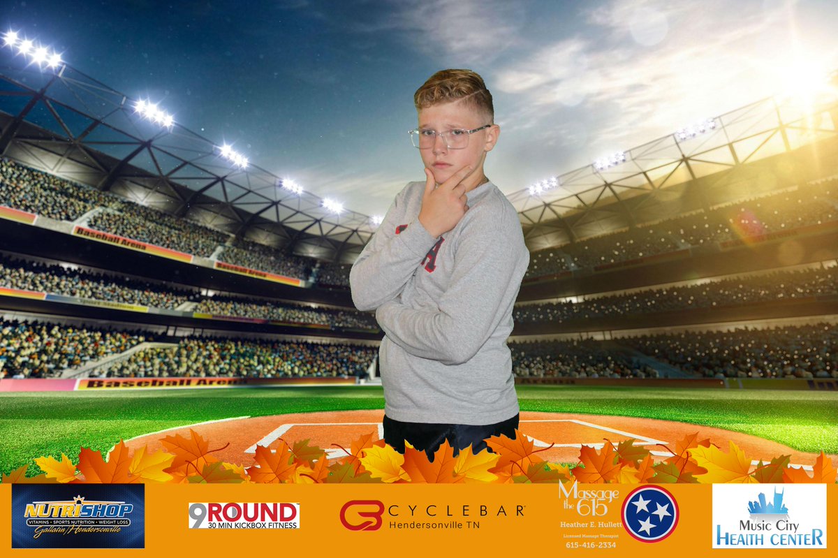 TapSnapPhotos's tweet image. #Tapsnap1208  #9rounds