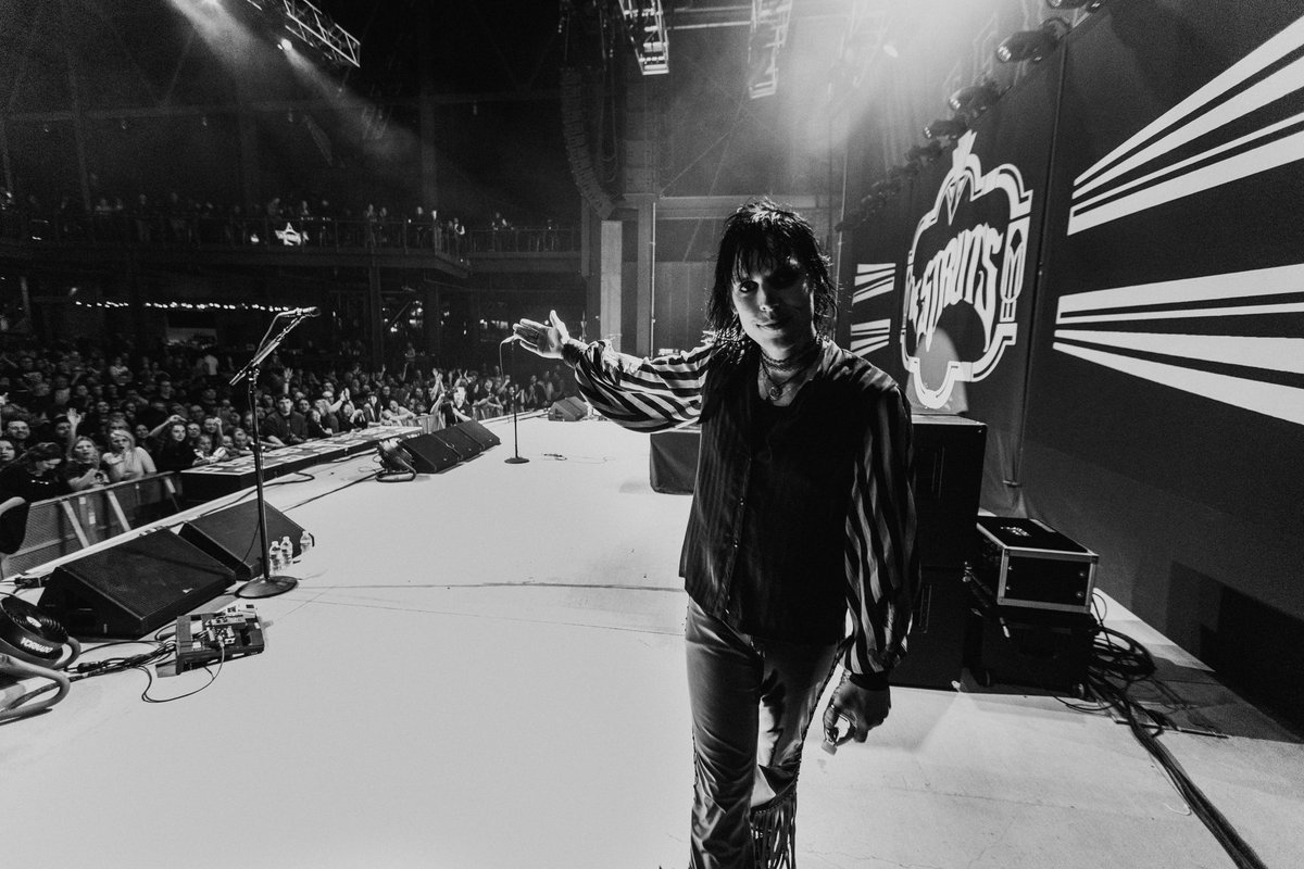 Luke Struts (@lukestruts) on Twitter photo Ok so firstly I just wanted to acknowledge how brilliant the last couple of shows have been. At Fort Smith the atmosphere was pretty electric. 
And then we have last night! Wow! What a beautiful evening we all had together. Thank you x
Today we play Buzz Fest!
Main stage 4pm. Ok so firstly I just wanted to acknowledge how brilliant the last couple of shows have been. At Fort Smith the atmosphere was pretty electric. 
And then we have last night! Wow! What a beautiful evening we all had together. Thank you x
Today we play Buzz Fest!
Main stage 4pm.