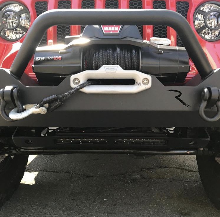 RampageProducts's tweet image. Attendees of the @OffRoadExpo got a sneak peek of the TrailCrawler™ Skid Plate before SEMAShow2018! Excited to unveil this at the show next week. #LISEMA2018
.
.
.
 #RampageProducts #BuiltForTheTrailReadyForTheRoad #Jeep #JeepWrangler #JeepJL #RockRageBumper #FromStocktoRock