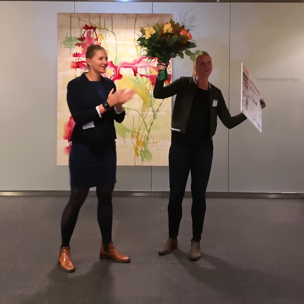 Onze coach Jolijn is uitgeroepen tot coach van het jaar op het KNRB coachcongres!! Daarnaast waren er veel coaches aanwezig om nieuwe dingen te leren #coachdecoach <a href="/Aegon_NL/">Aegon Nederland</a> <a href="/RdamTopsport/">Rotterdam Topsport</a> <a href="/ProteusEretes/">DSR Proteus-Eretes</a> <a href="/skadirotterdam/">Skadi Rotterdam</a> <a href="/DSRVLAGA/">D.S.R.V. “Laga”</a>