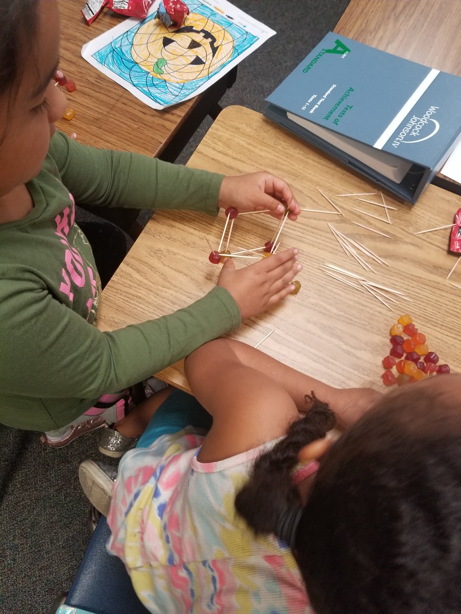 CristDarren's tweet photo. Building towers in Saturday steam. #lifeattheridge #allmeansall @RainbowRidge_VV https://t.co/MqNBVI272c