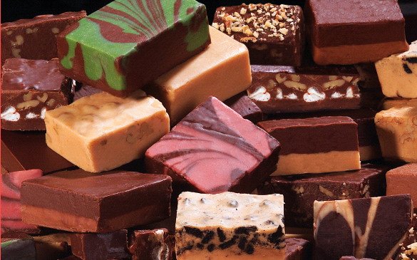 FALL FUDGE SPECIAL! Select flavors are now $9.99 per pound! #fudge247 #sweetestplaceatthebeach #sweets247 #wonderfulworldofcandy #candykitchen #candy247