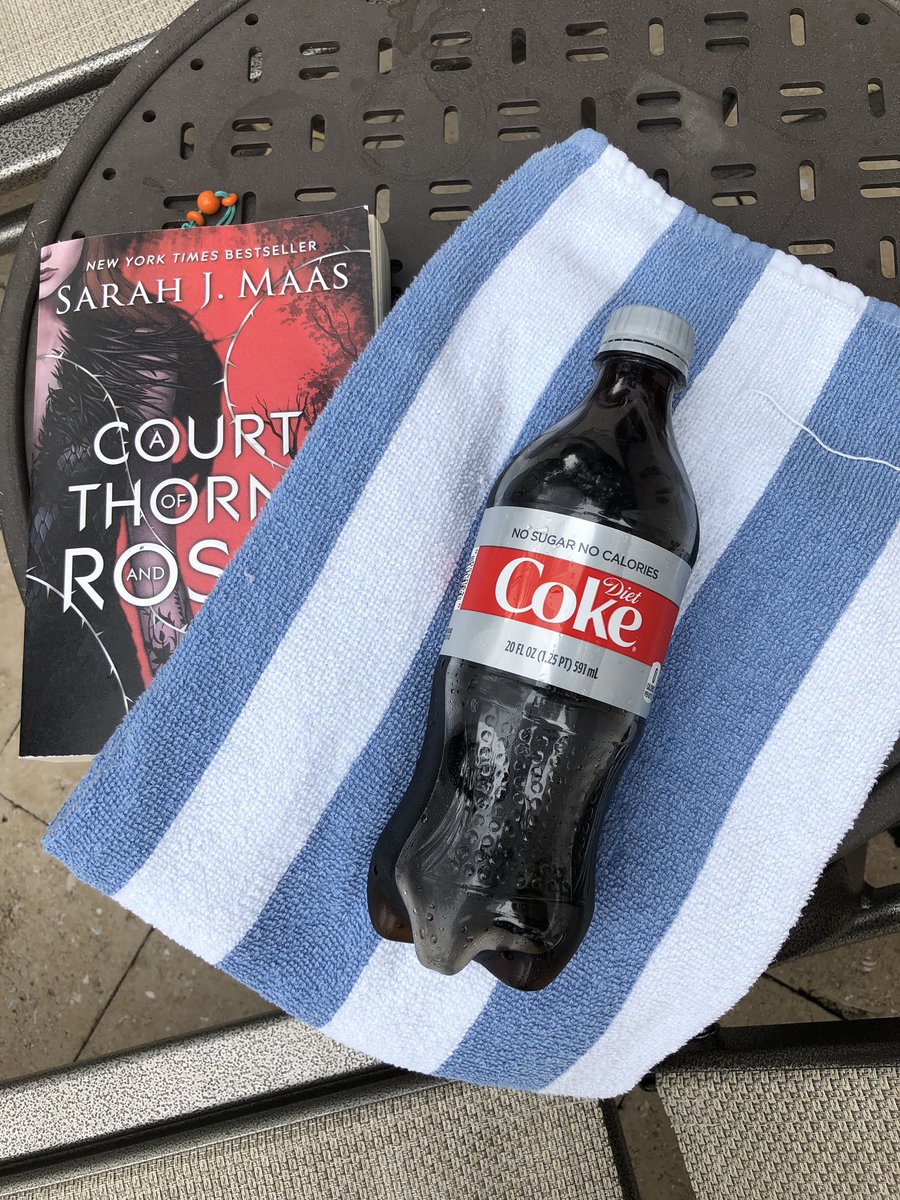 MrsCford_tweets's tweet image. Relaxing after #AMLE18 rereading a favorite series by @SJMaas and since the resort had no Coke products 😱, I stocked up on @DietCoke while @WaltDisneyWorld when I took my mom to enjoy Mickey’s Not-So-Scary Halloween. Can’t get better than this! #bibliophile #disneymagic