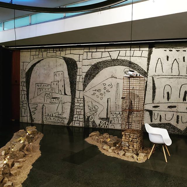montcatalan's tweet photo. #frisos dissenyats per #Picasso a l’#edifici del @COACatalunya 48H Open House Barcelona #OHB18 #OpenGram18 #Barcelona #BCN https://t.co/EON40ocPwK https://t.co/OqXGcps7VR