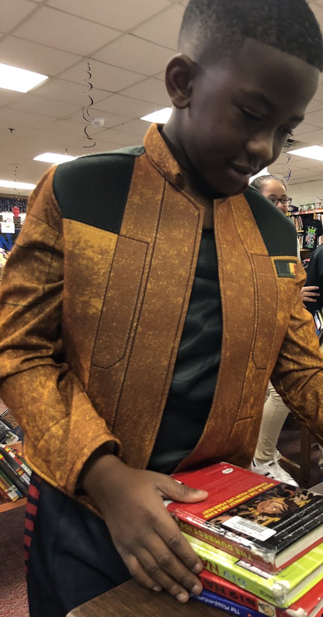 LibraryMacon's tweet image. Favorite book character day