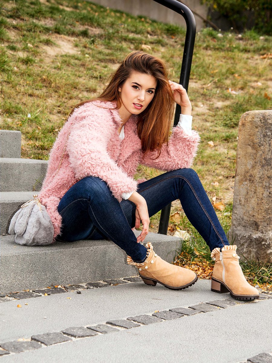 Faux Fur Lapel Mid Length Women's Teddy Bear Coat
🤩🤩 bit.ly/2RhB9qi