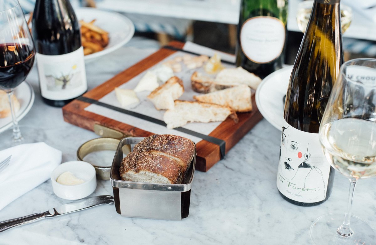 Petite__Chou's tweet photo. Saturday night (cheese plate) fever. 🧀🍾 #cheeseplate #cheeseboard #wine #eathereindy #dinnertime https://t.co/z7qu1fKfjn