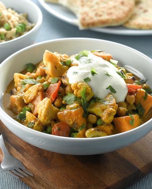 vegsoc's tweet image. It's #NationalCurryWeek try this Vegetable &amp;amp; Chickpea Korma with Spicy Rice buff.ly/2SoH26O