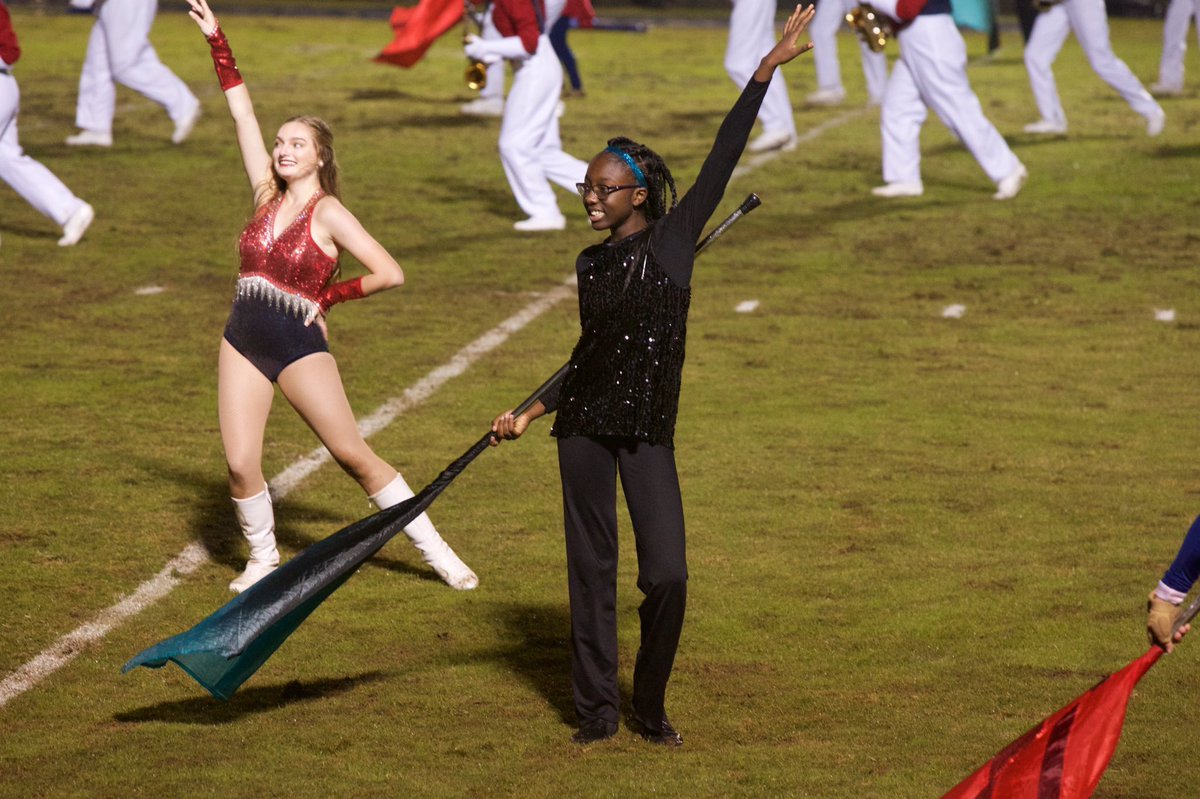 jenney_merritt's tweet image. Panthers and Patriots 2018: success! Thank you @BobJonesHSBand for always welcoming @WeAreDMSBand with open arms. My 8th graders are so fortunate to have this experience! Madison City fine arts sure do have it going on! 💙🎵♥️🐾#PanthersandPatriots #mcslearn #mcsconnect #dmslearn