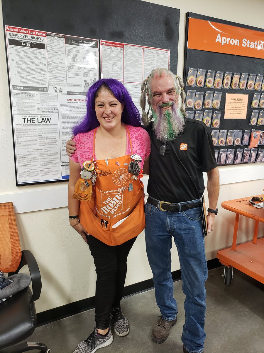 CarolynMarentes's tweet photo. #CAM2018 #antelopeproud #crazyhairday https://t.co/pgdzF98zgX