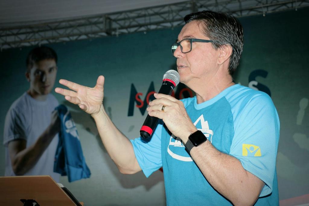 MissaoSergipe's tweet photo. Missão Sergipe promoveu hoje em Aracaju, o Calebe School - uma série de treinamentos para orientar jovens líderes Calebe a fazer a diferença na comunidade onde estarão plantados nas próximas ferias. O encontro reuniu mais de 300 líderes. #SomosTuasMaos #MissaoCalebe2019 https://t.co/XPDYBN6QMZ