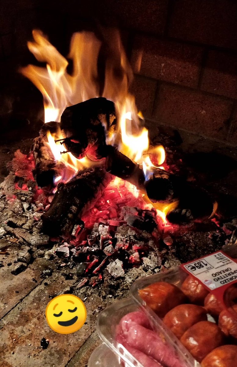 Ilicitans's tweet photo. Patint pa demá...... #PrePartit https://t.co/jI1nN84xeh