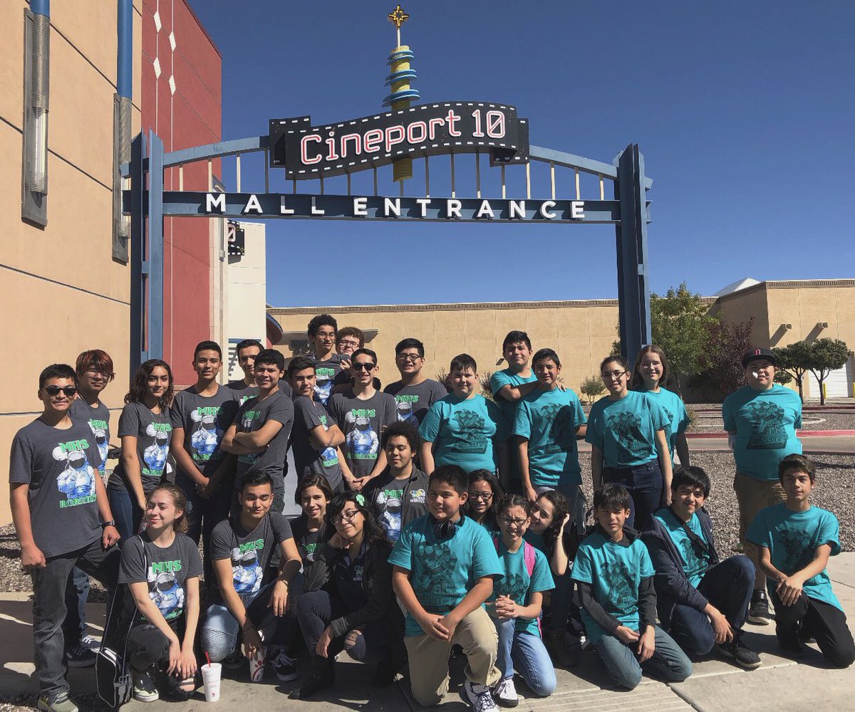 MHSRoboticsEPTX's tweet image. Spreading our gracious professionalism today at Mall Day @BESTRobotics  1 more week until competition #Thanks2BESTRobotics  #TeamSISD  #RamPride