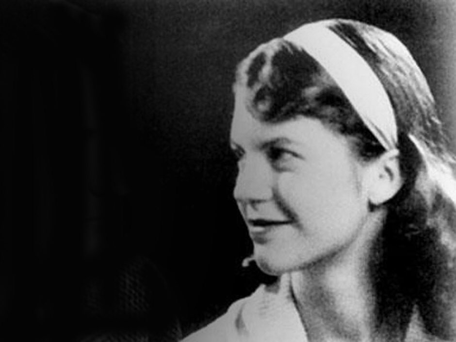 A happy birthday to Sylvia Plath and Dylan Thomas; two undying poets. 