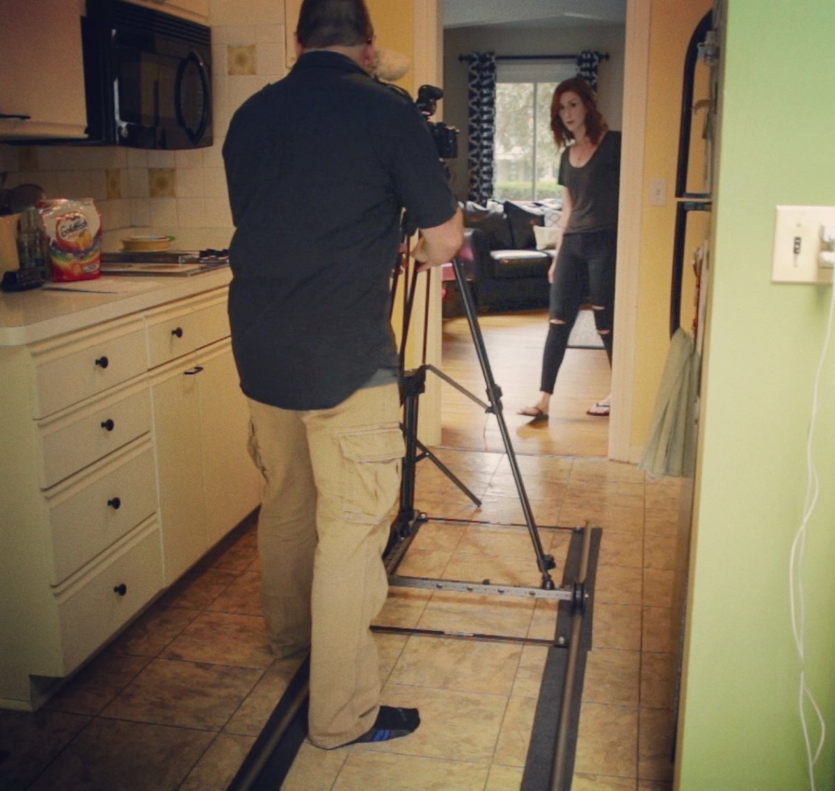 MaskedFilms's tweet image. Shooting a scene for a horror commercial in this #BehindTheScenes photo maskedfilms.com #filmmaking #ProCamMotion #videoproduction