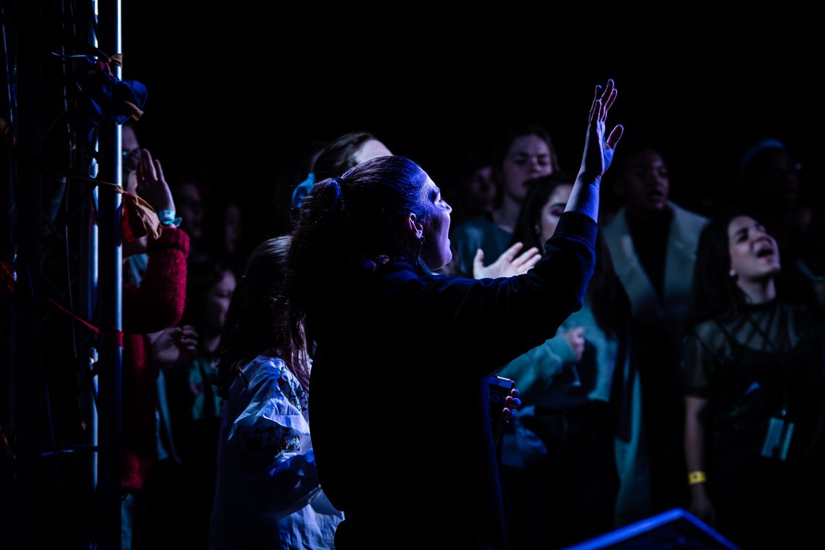audaciouschurch's tweet photo. While conference was happening in our main auditorium, our awesome @audacious_youth had some incredible sessions of their own! #AudaciousConf https://t.co/mFCz78Nq2A