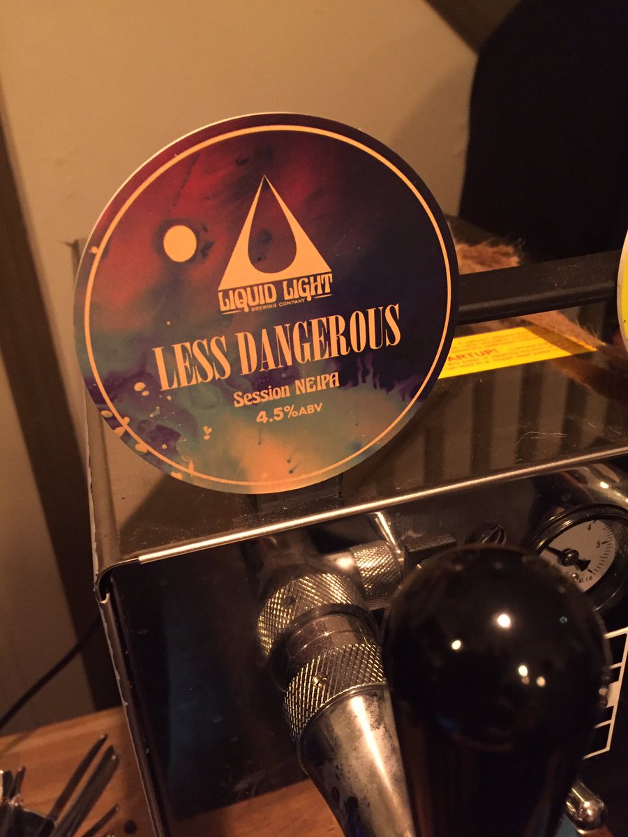 Society_Cfield's tweet photo. Going down a storm tonight!! 
@LiquidLightBrew Less Dangerous Session NEIPA 😗👌🏼
#CraftBeer #Chesterfield #craftnotcrap #Micropub #Derbyshire https://t.co/0MH5DVr03T