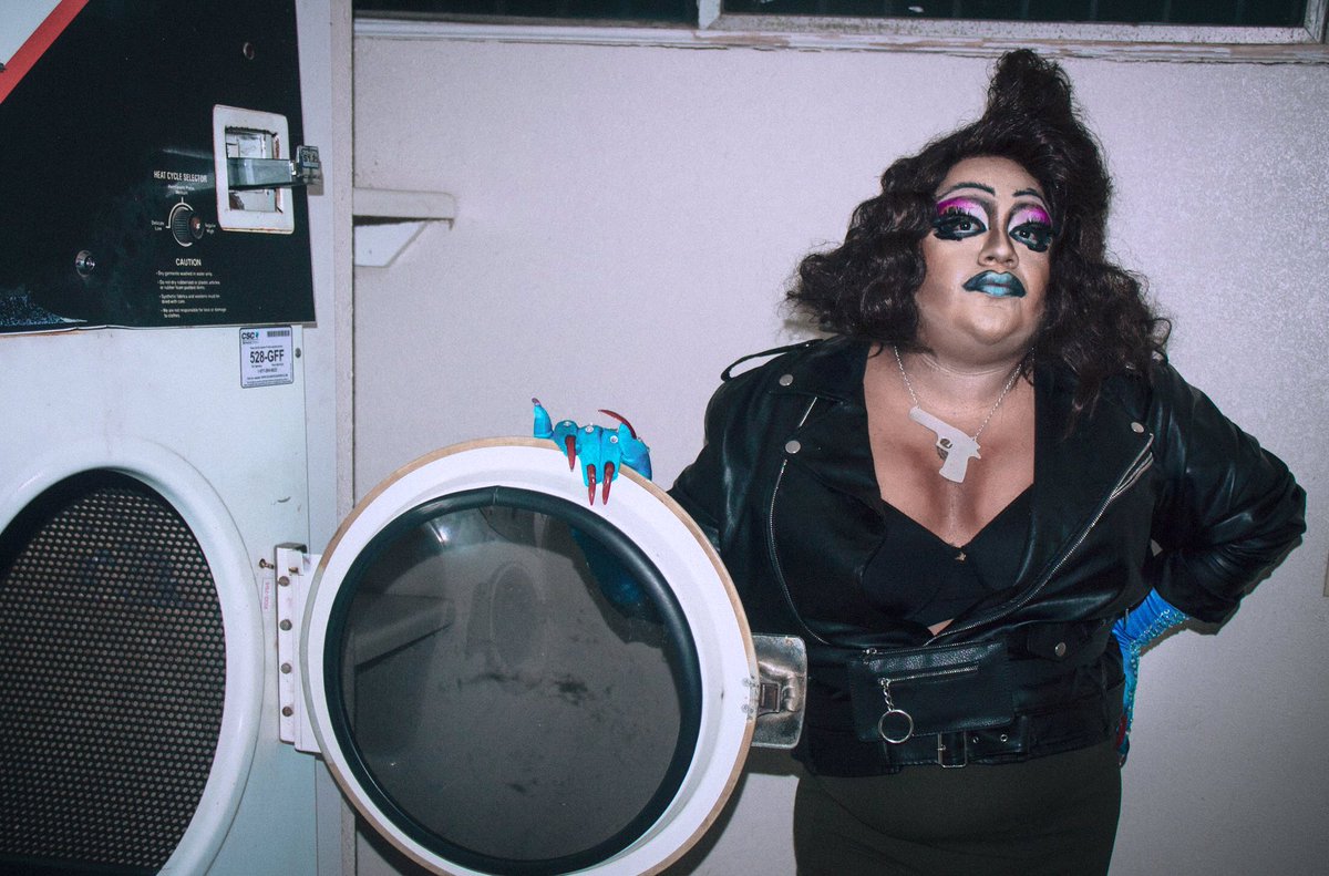 TomancyOfficial's tweet photo. Jump in baby, we’re going for a spin
#tomancy #gay #queer #queen #queercore #art #fashion #lgbt #gaydallas #dragqueen #alternativedrag #latinx #gaylatino #leather #queerlatinx #genderfluid #brownboy #queerart #poc #heels #glamazon #wig #dragqueenwigs #laundryday https://t.co/IC6Gdz4moJ
