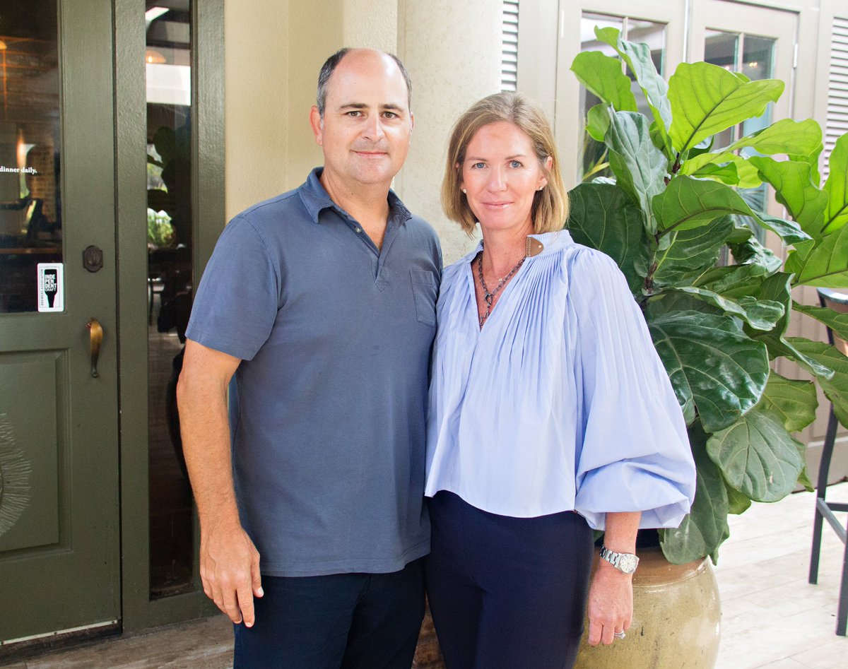 EmeraldCoastMag's tweet image. To Jamey and Candace Price it's more than just a restaurant, from first sharable plate to the last morsel of dessert, everything on the menu at @GraytonBrewpub is a reflection of their love of family, friends and food. bit.ly/2AuaUaQ