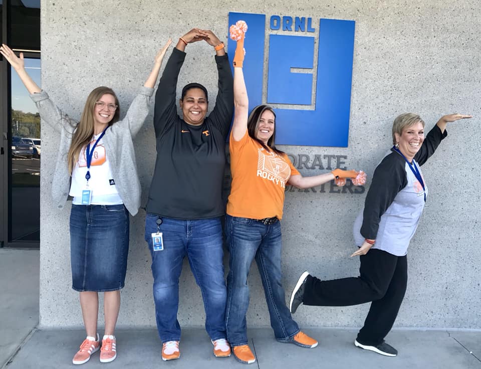 ornlfcu's tweet photo. V-O-L-S, GO VOLS GO! Wishing our #Vols the best of luck as they play South Carolina tonight! 🏈🧡

#GoVols #UTvsSC https://t.co/fWcHO0iQ4Z