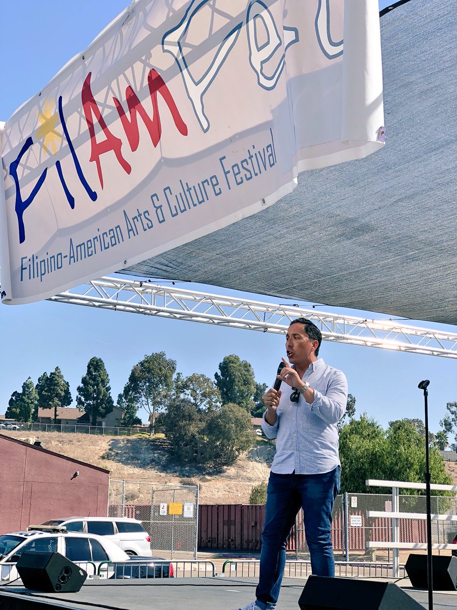 ToddGloria's tweet photo. Celebrating Filipino culture at the annual #FilAmFest in Paradise Hills. I joined @CD4MyrtleCole and @AudiedeCastro to encourage San Diegans to register and vote in the November election. https://t.co/KEhZBwIPlr