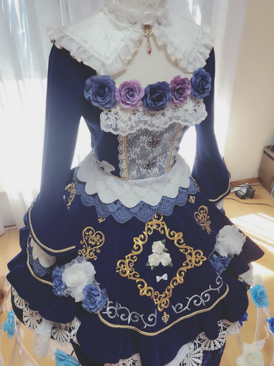 Puka コスプレ衣装 アイカツスターズ 白銀リリィ ロゼッタソーンコーデ 完成しました ほんとによく完成したな てなるドレス 久しぶりにプレミアム作った