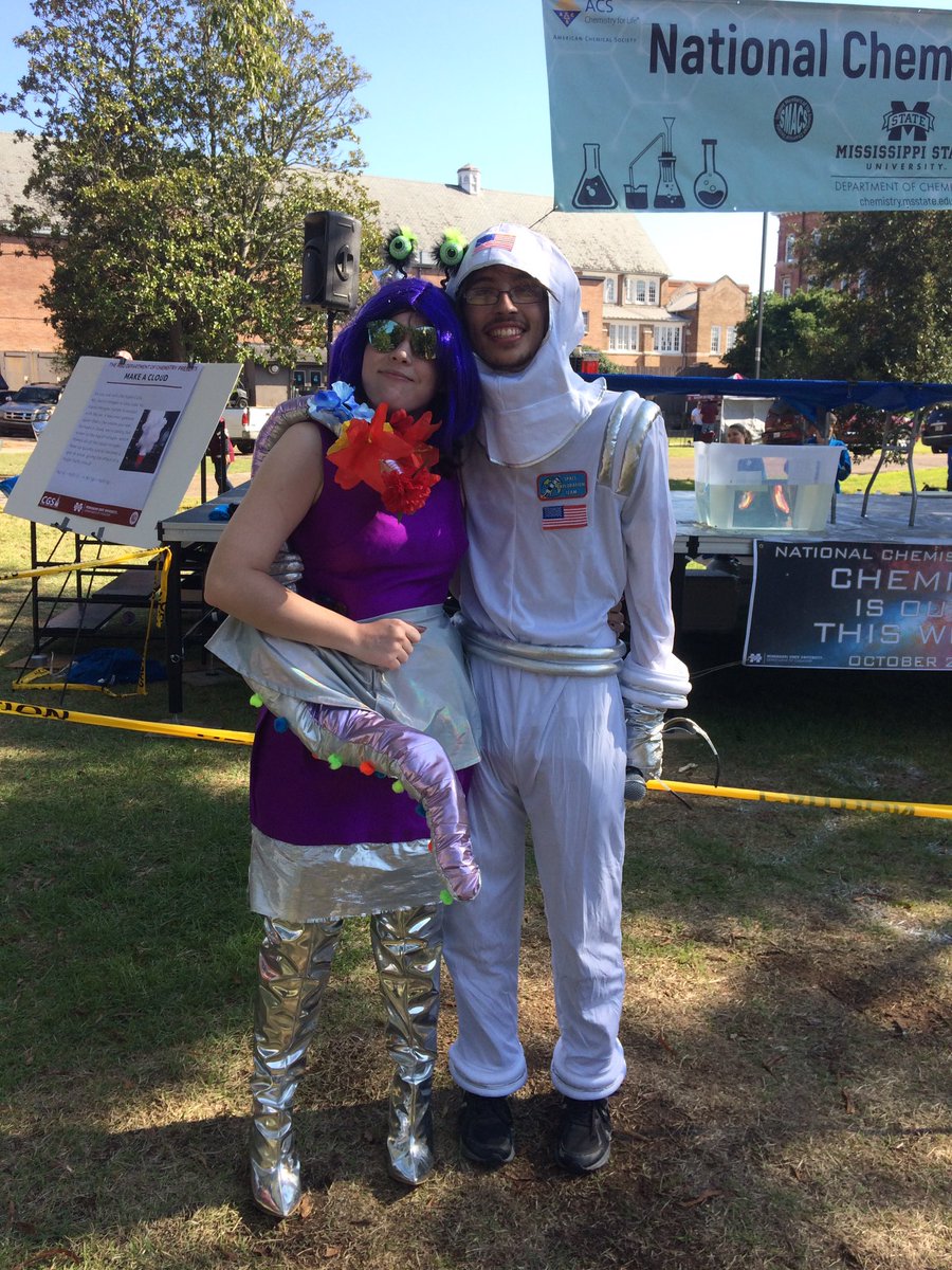 CGSA_MSState's tweet photo. The tailgate is over, but it was out of this world! Huge thanks to all who came out! #MSStateNCW2018 #NationalChemistryWeek #HaiIState https://t.co/GjRXJ8Lpad