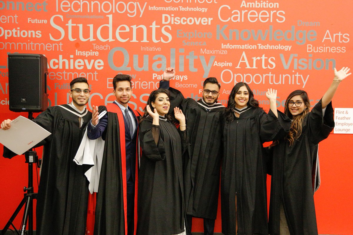 SenecaBusiness's tweet photo. Congratulations to today's #SenecaBusiness Ceremony 2 Fall #SenecaGrad2018 graduates, the largest graduating class in 10 years!
#SenecaProud 🎓 https://t.co/WuJ4jQ4CAj