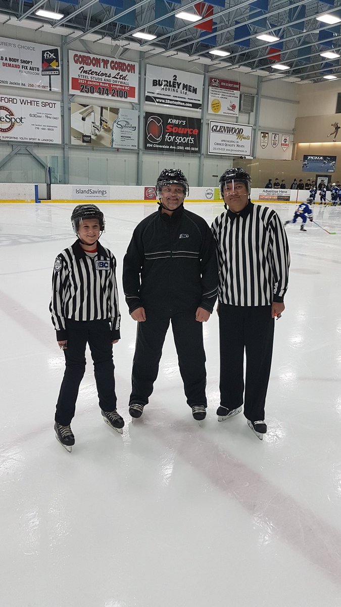 OfficialsJdf's tweet photo. Congratulations to Patrick Dempsey, Olivia Johnson, Gabrielle Hales and Eric Pohoney on your first ever game as a referee today...  and thank you to on ice mentor Jon Bell.  Well done all!  #jdfofficials https://t.co/1LTNn9BSaH