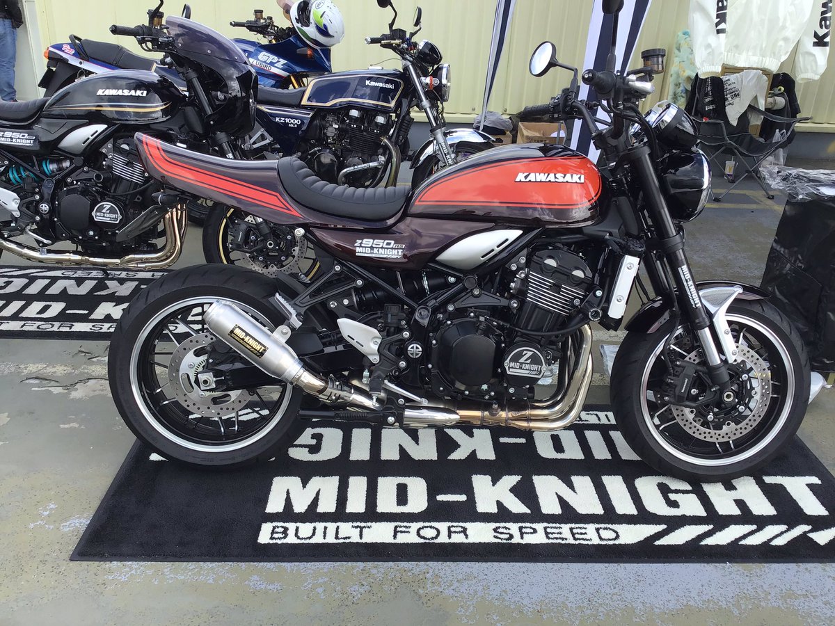 Z900RS マフラー MID-KNIGHTモナカ管 スリップオン 【公式通販】