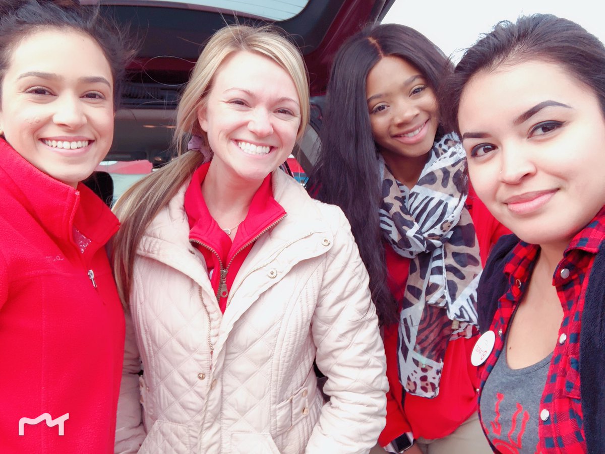 Jazz1882's tweet photo. This past week was such a great experience! 4th remodel in the books! #Hogkins #target #nextgenerationtarget #vm #teamtarget #supporthelp https://t.co/brOqGrB5SV