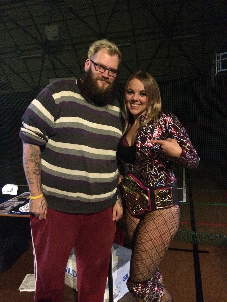 JamesSibley87's tweet photo. New Champ Maddison Miles! Thanks for the pic! @DOAWRESTLINGUK @maddison131444 https://t.co/u3s5QB7twM
