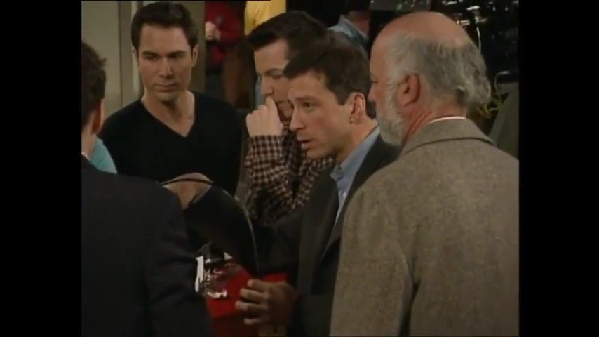 Every_thingEric's tweet photo. Old school taping moments #trumans #sydneypollack #ericmccormack #seanhayes #debramessing #jimmyburrows #davidkohan #maxmutchnik https://t.co/Ngg7Nasfj0