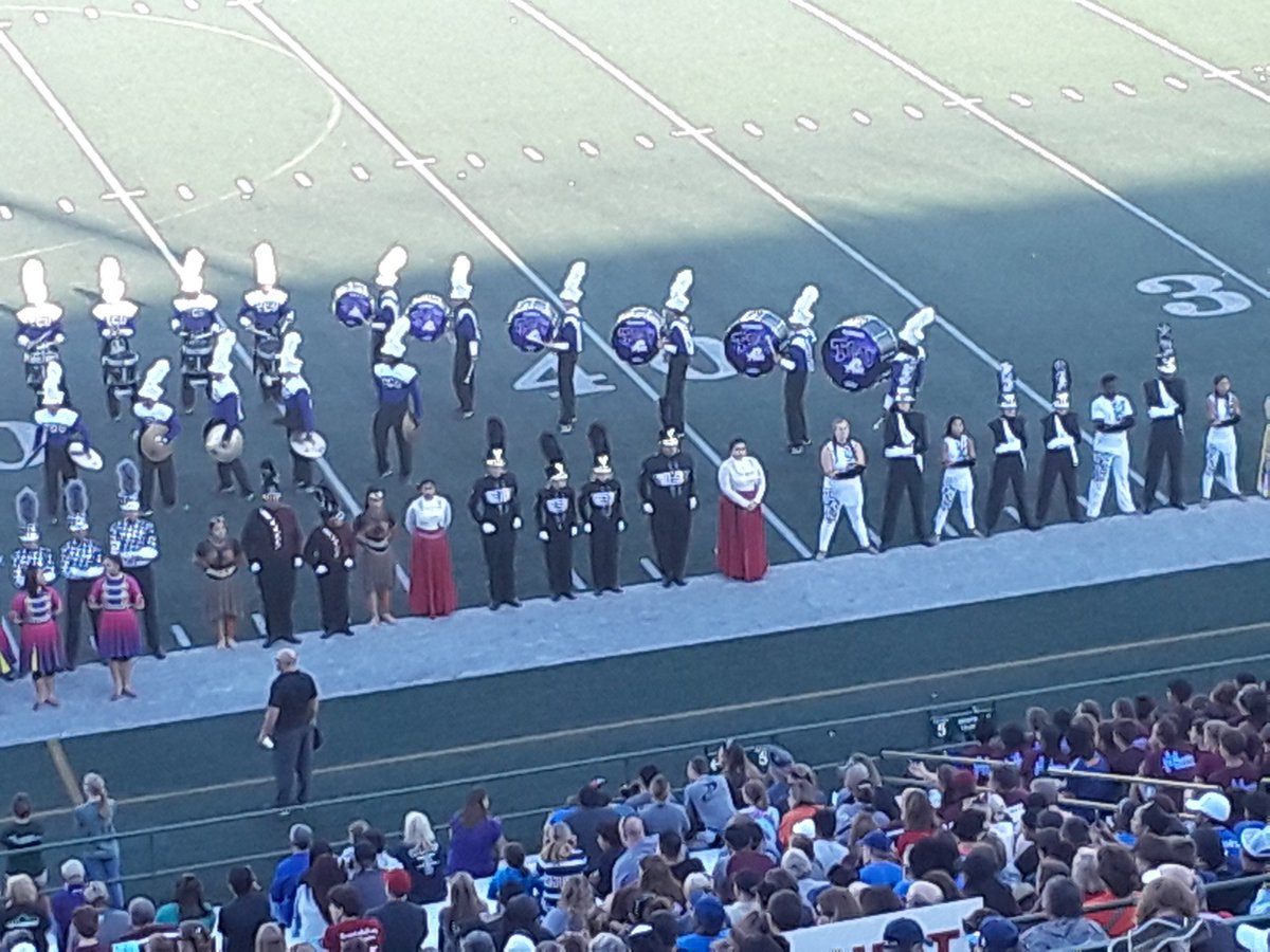 Jenn_M_williams's tweet photo. @RHSGEB let's go Eagels https://t.co/SueGxmHQac