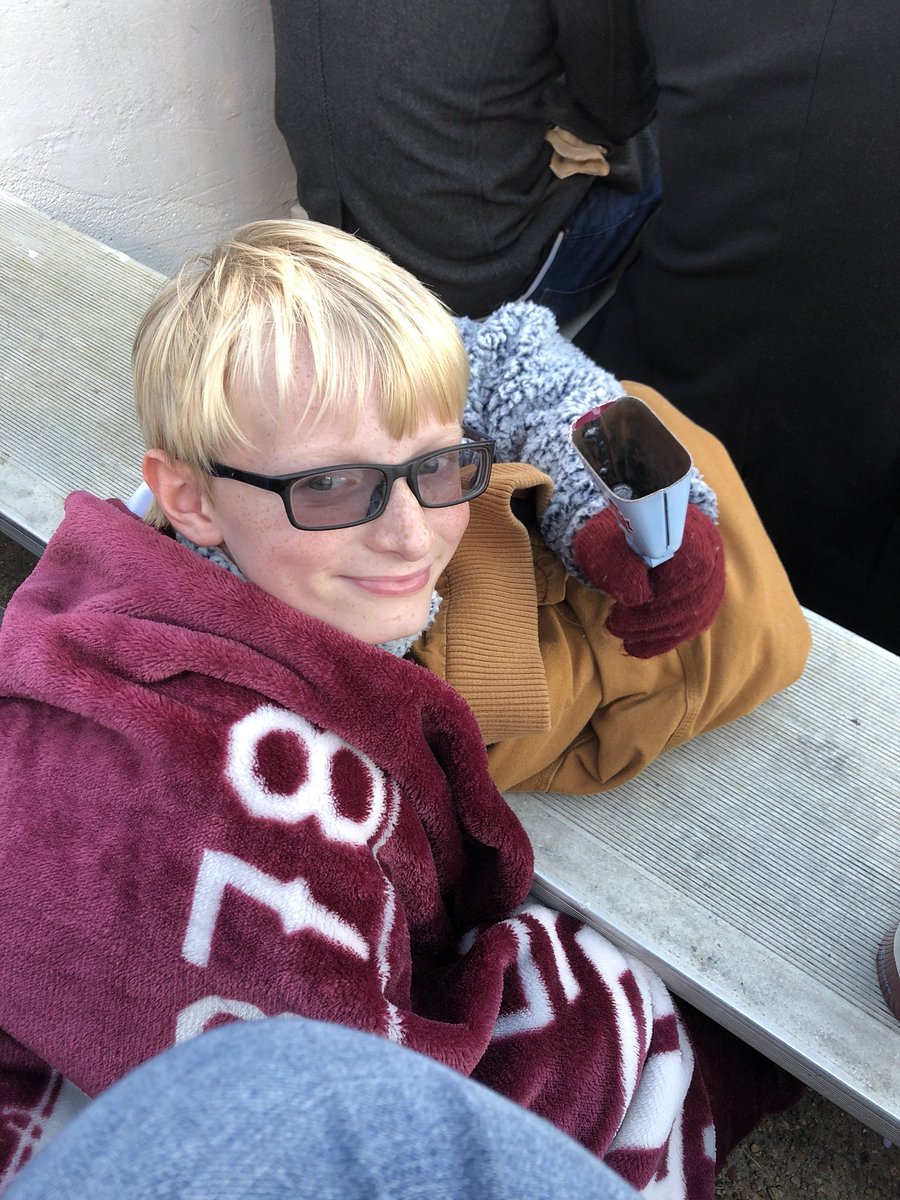 Ready to cheer on the bulldogs against those aggies! #hailstate #maroonmemories