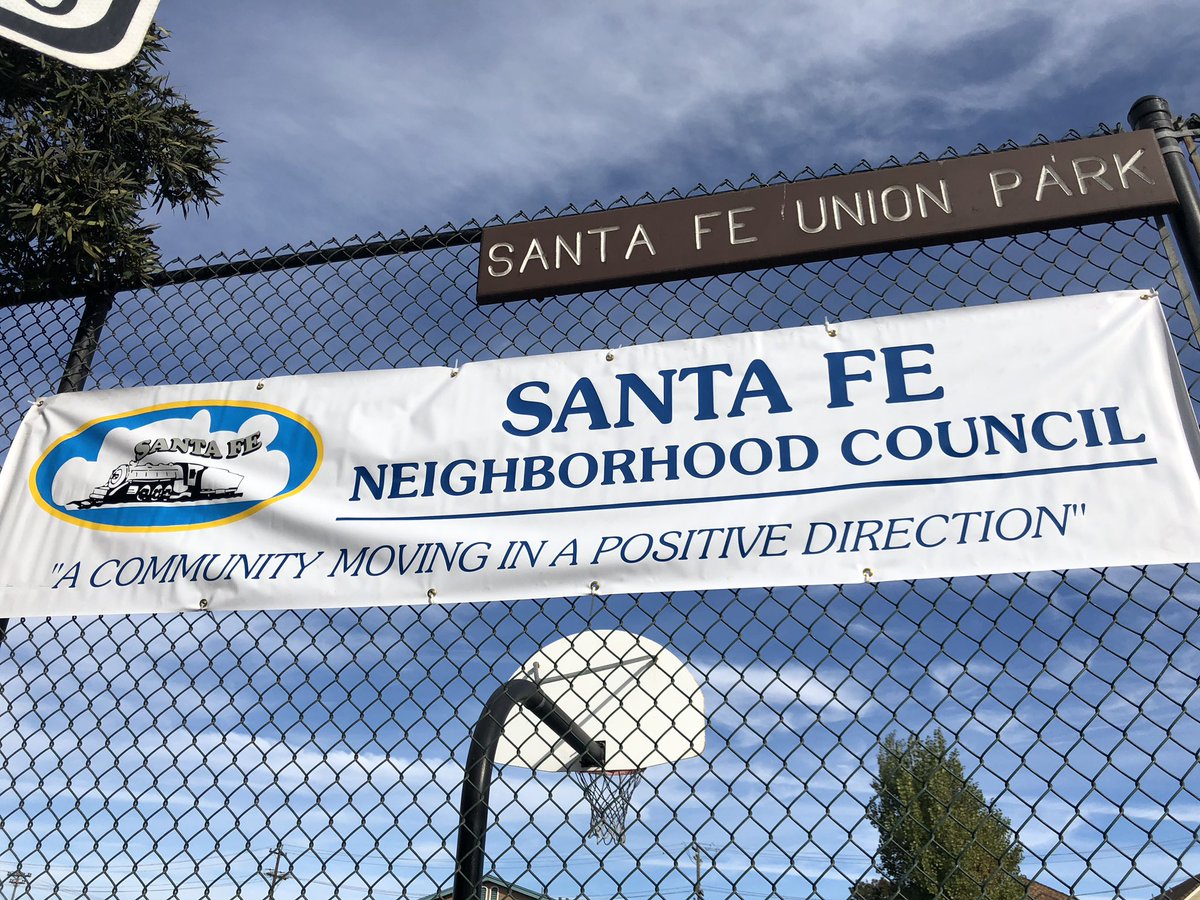 Cesar_Zepeda1's tweet photo. Hanging out with the Santa Fe Neighborhood Council. Meeting neighbors and helping build community. 

#Community #CesarForRichmond #RichmondCA #RichmondCityCouncil https://t.co/x2R5iXDnbe