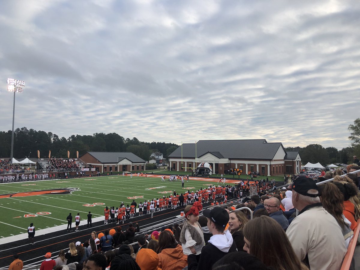 Recording-breaking attendance at tonight’s game just adds to the list of our favorite 2018 homecoming memories!
.
It’s always a pleasure to celebrate the growing Campbell community and hear alumni stories from all the various graduating classes! 🎉 #campbelluniversity #CampbellCU