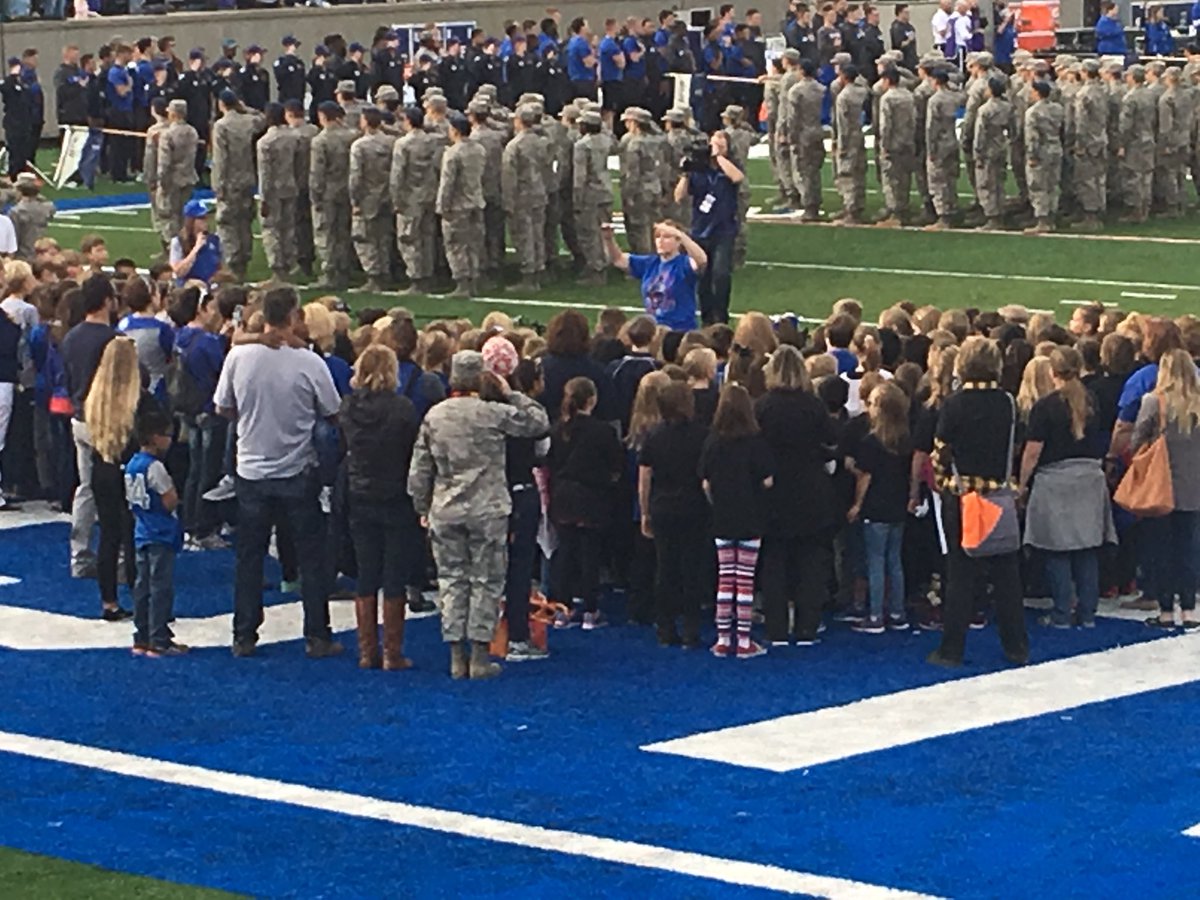MrYennePaul's tweet photo. Awesome to see some of my @Steele_Notes Stars and @ChipetaEagles sing the national anthem at the AFA game along with several other @CSSD11 schools. Sounded great!!! https://t.co/28geWJbdTI