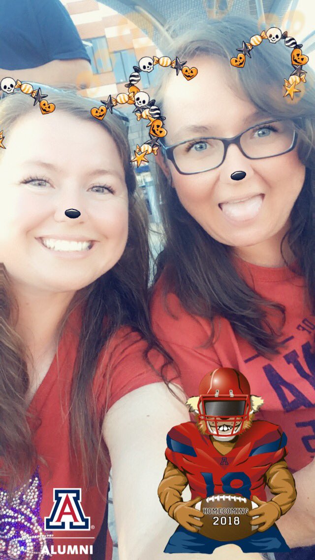 _CoachDubs's tweet photo. #ua2018tailgate https://t.co/ZbYABnrlw7