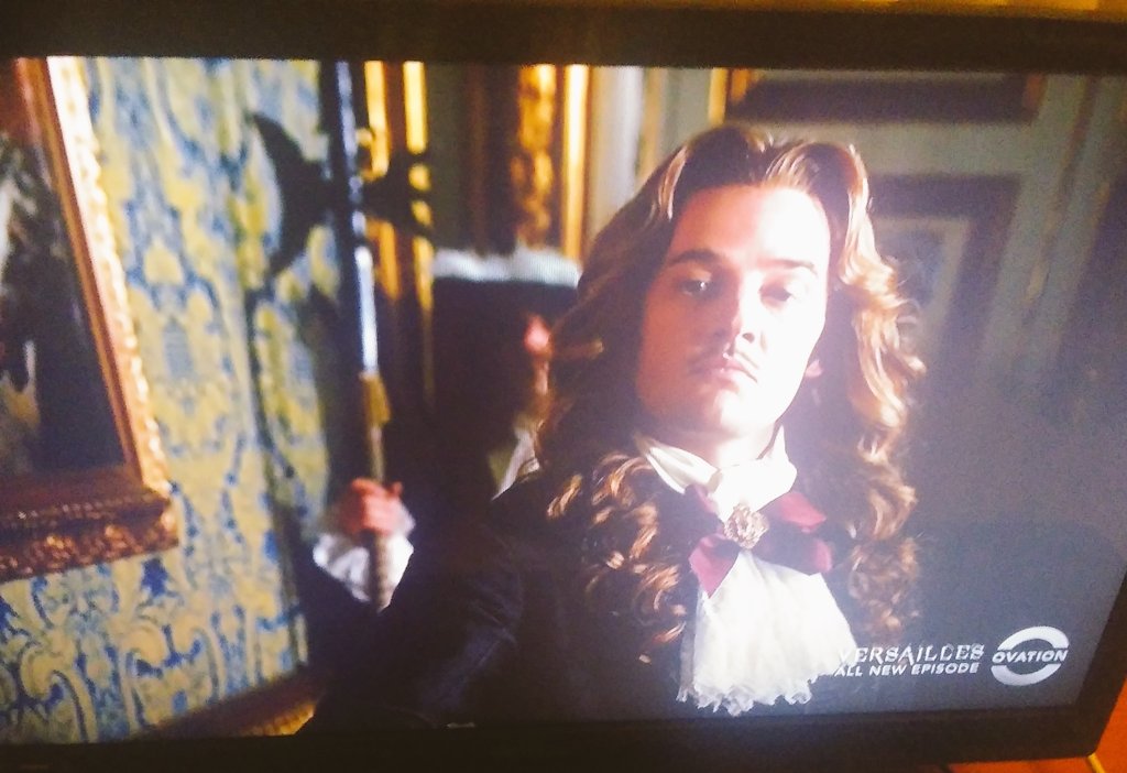 SaveVersailles's tweet photo. Is there anything more beautiful then Chevalier and his #FarrahHair?
#LushiousLocks ๐๐๐๐
Watching #Versailles Only on @ovationtv https://t.co/zRaEjLcQVT