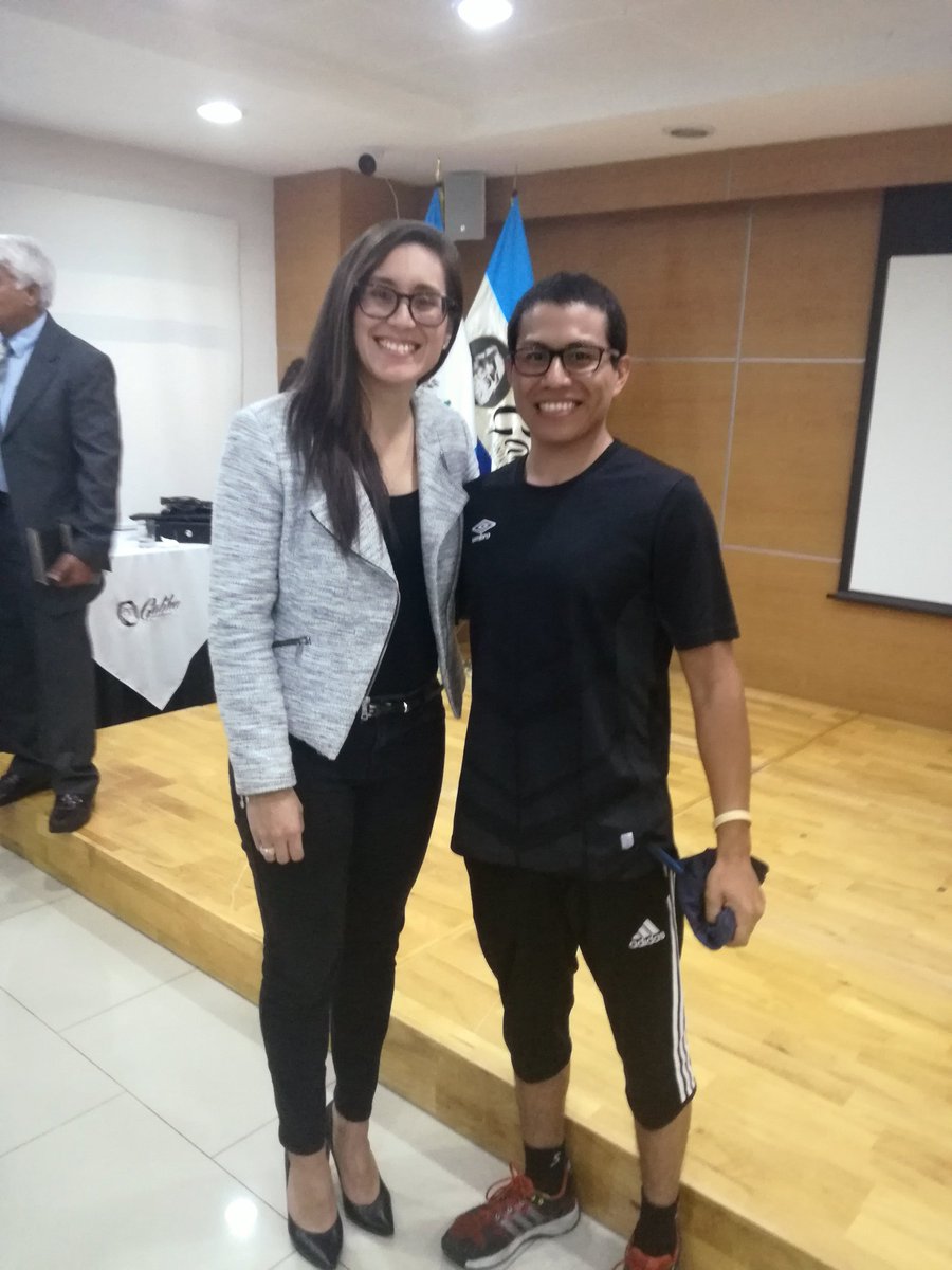 MisterCotom11's tweet photo. Gracias por la mejor conferencia del año @_KarinaPaz_ #Ugalileo https://t.co/6NFAH8zULv