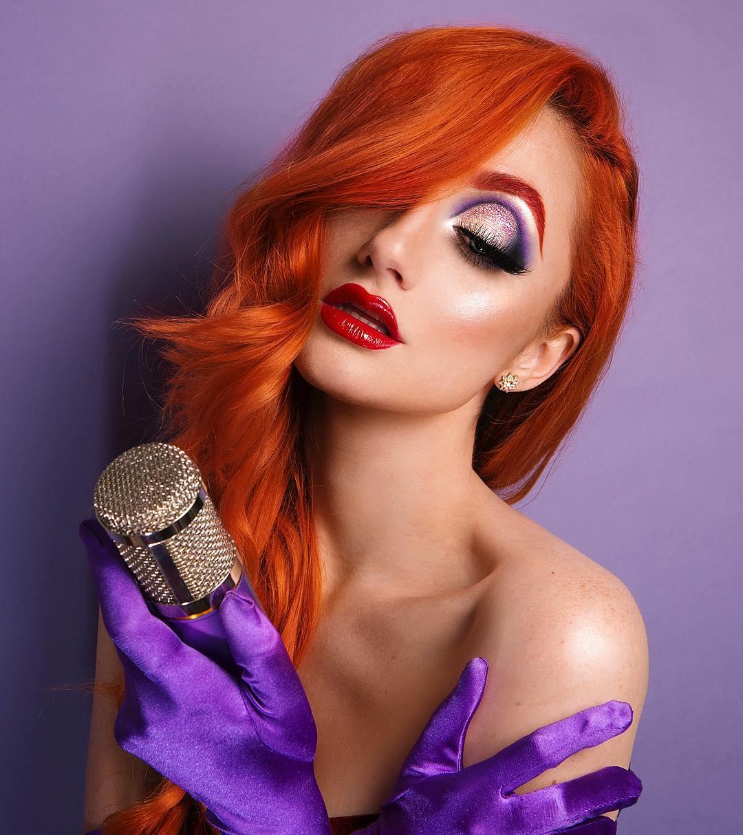 “😍😍Obsessed with this Jessica Rabbit look for Halloween! 