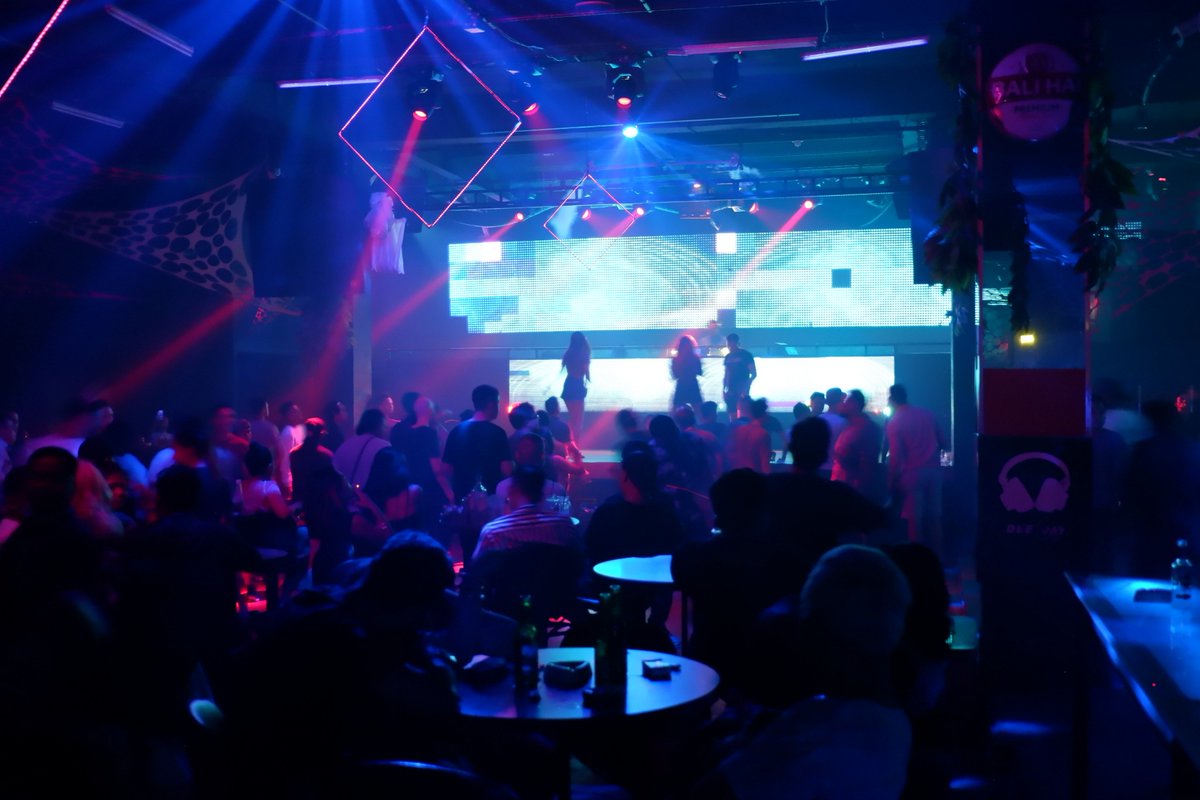 Music it’s powerful for your life with #dancetination at Deejay Club Bali!
.

Grab your squad and plan the night for one massive adventure! .

RSVP : +62361-765195/ +6281337039872