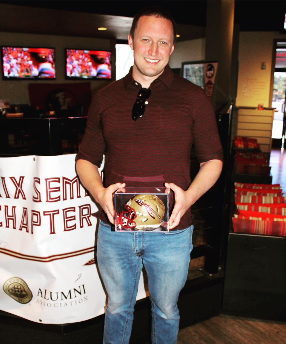 phxseminoles's tweet photo. Congrats to FSU Alumni Phil, who drove up from Tucson to watch the game with us, for winning the signed mini football. Go ‘Noles! 🏈 #GoNoles #FSUfootball 🏈#PhoenixSeminoleChapter 🍢 https://t.co/15zok6KbYW