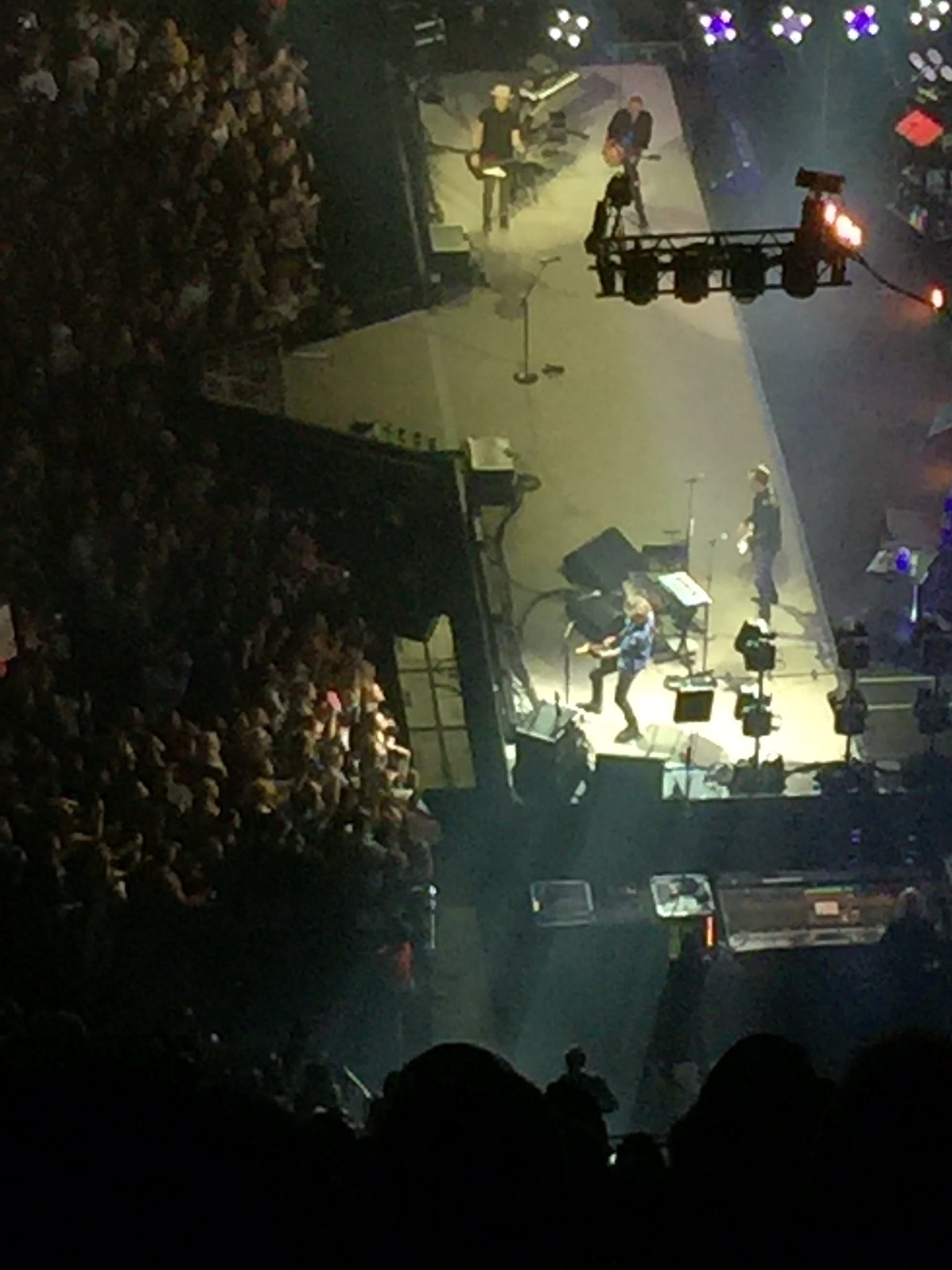 Keith Urban at the Barclay Center. He is 51 this weekend. Happy birthday 